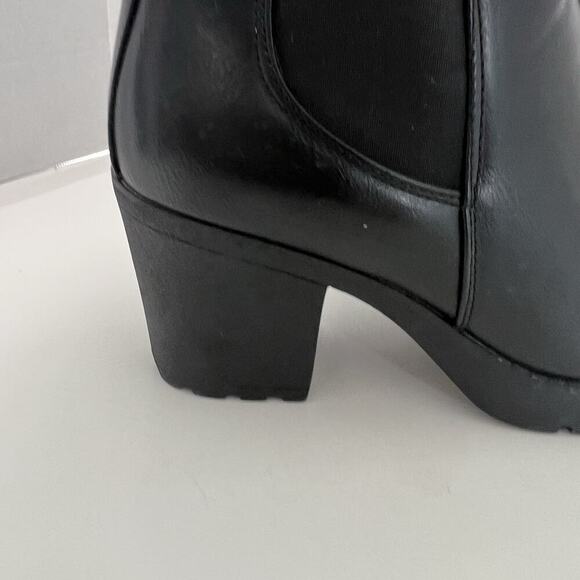 Moda Chics Black Booties Size 8 Chunky Heel Lug Sole Biker Fleece Lined - Picture 3 of 13